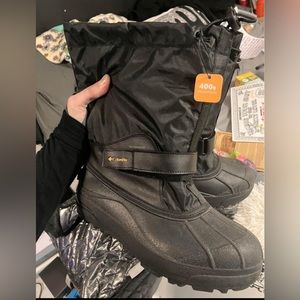 Brand new Columbia boots